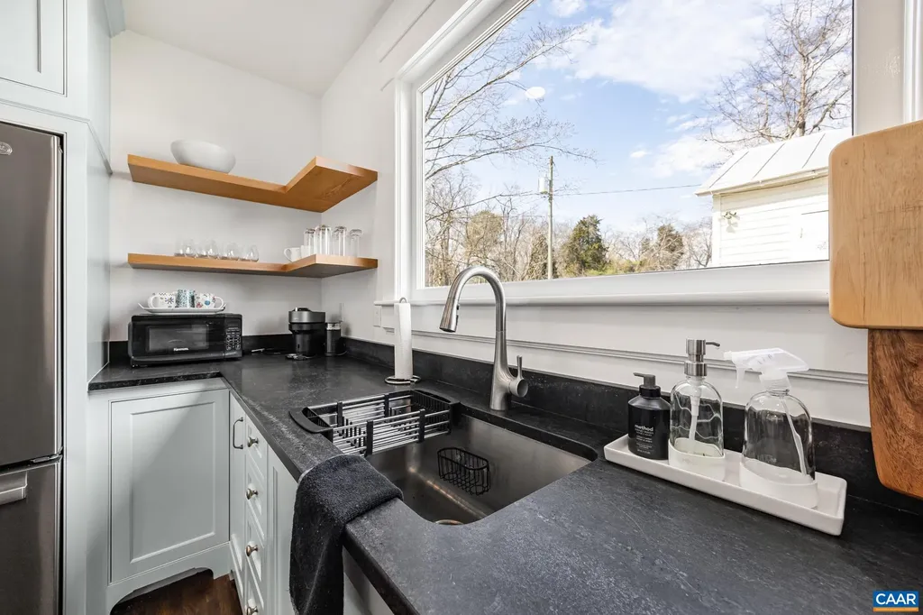 242 Madison Mills Lane Orange VA 22960