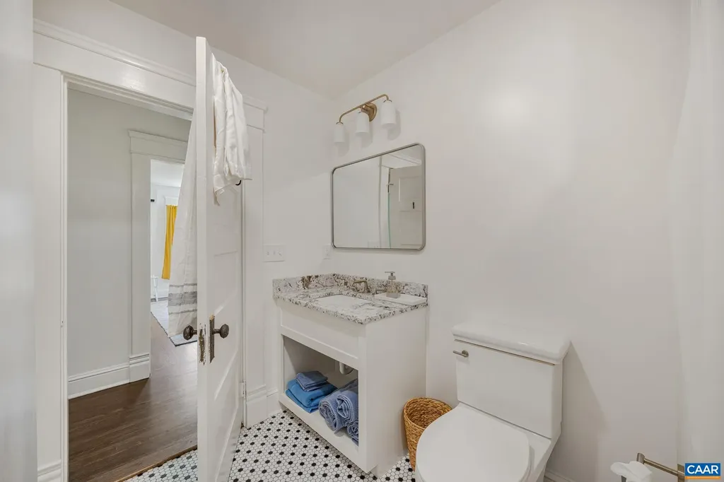 242 Madison Mills Lane Orange VA 22960