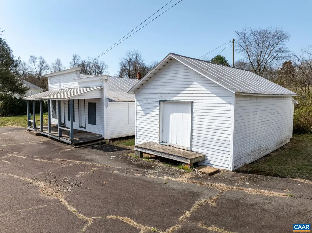 242 Madison Mills Lane Orange VA 22960