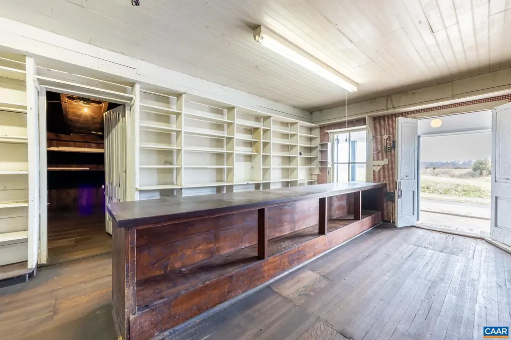 242 Madison Mills Lane Orange VA 22960