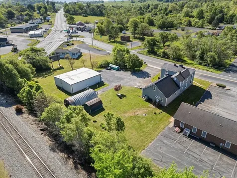35 Tinkling Spring Road Fishersville VA 22939