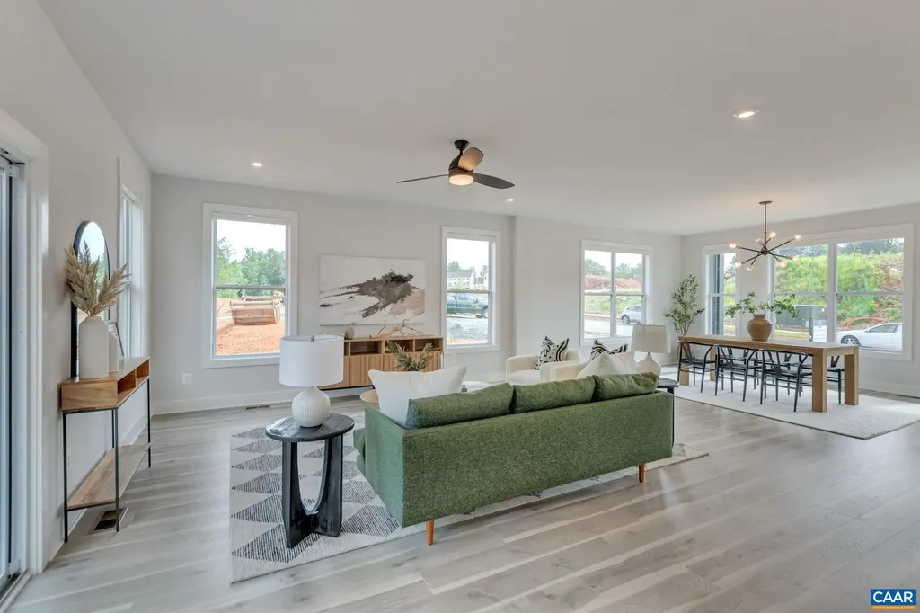 48 Wardell Crest Charlottesville VA 22902