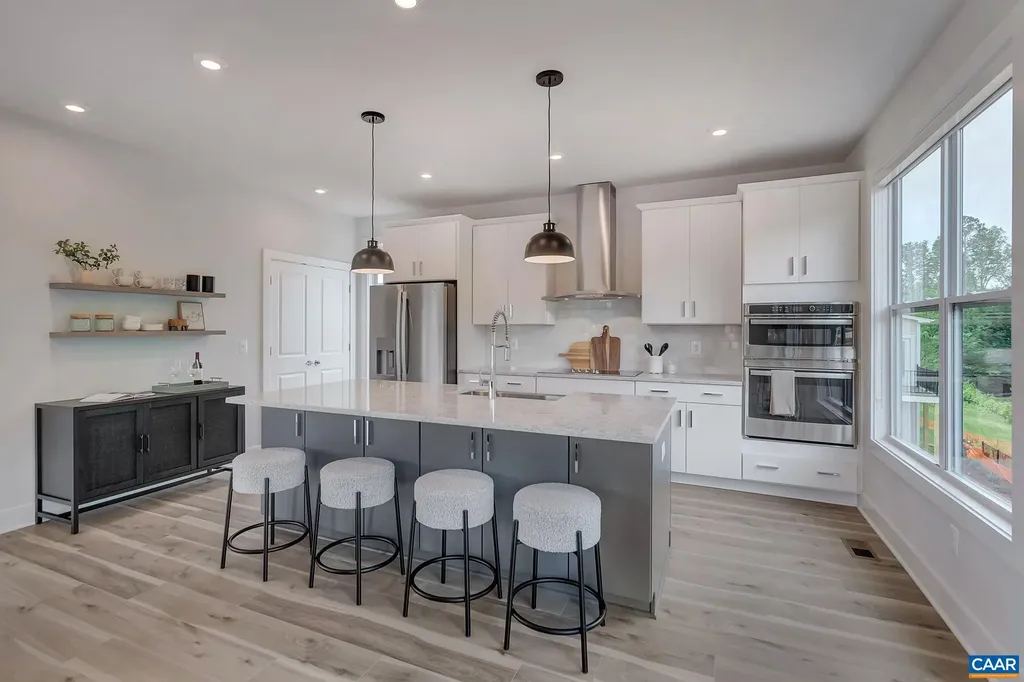 48 Wardell Crest Charlottesville VA 22902