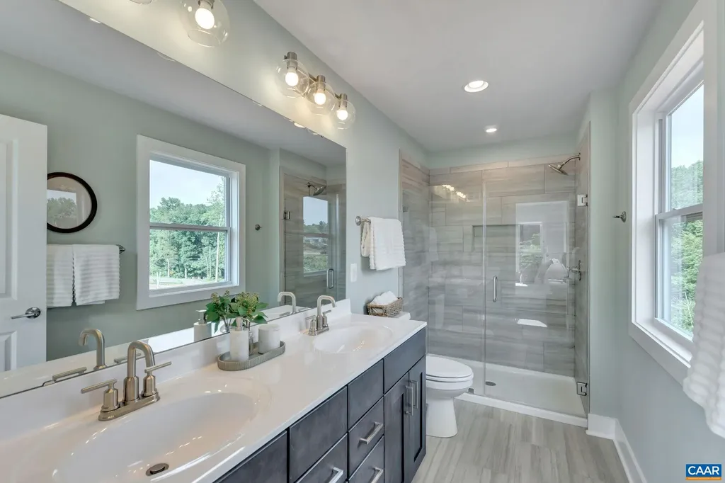 48 Wardell Crest Charlottesville VA 22902