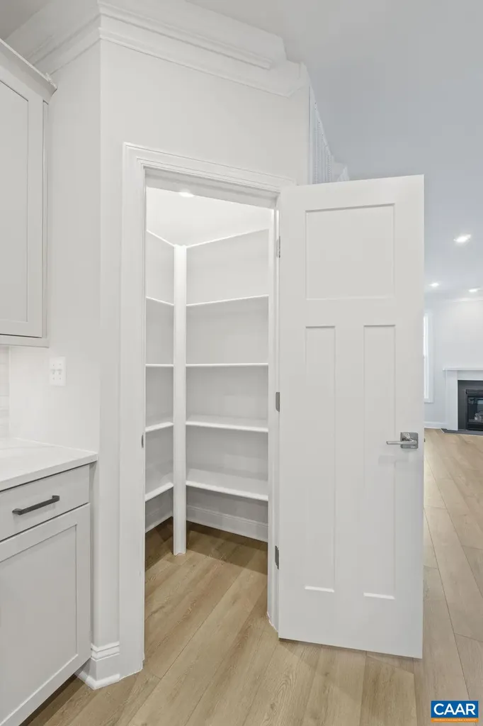4B-439 Belvedere Boulevard Charlottesville VA 22901