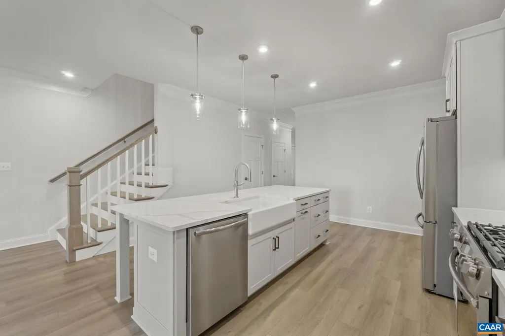 4B-439 Belvedere Boulevard Charlottesville VA 22901