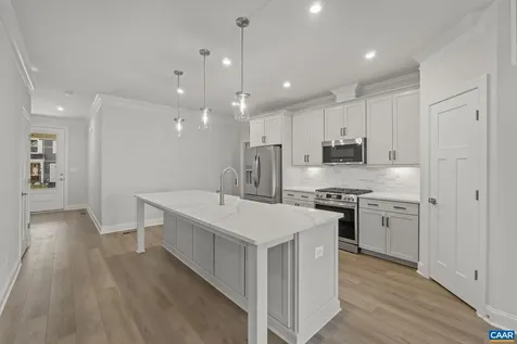 4B-439 Belvedere Boulevard Charlottesville VA 22901