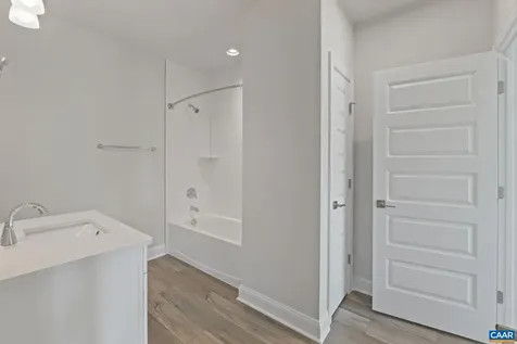 4B-439 Belvedere Boulevard Charlottesville VA 22901
