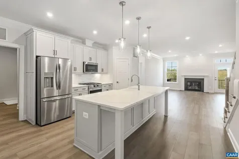 4B-439 Belvedere Boulevard Charlottesville VA 22901