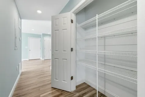 136 Millstone Street Bridgewater VA 22812