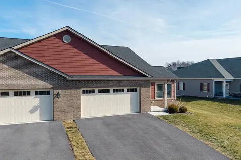 136 Millstone Street Bridgewater VA 22812