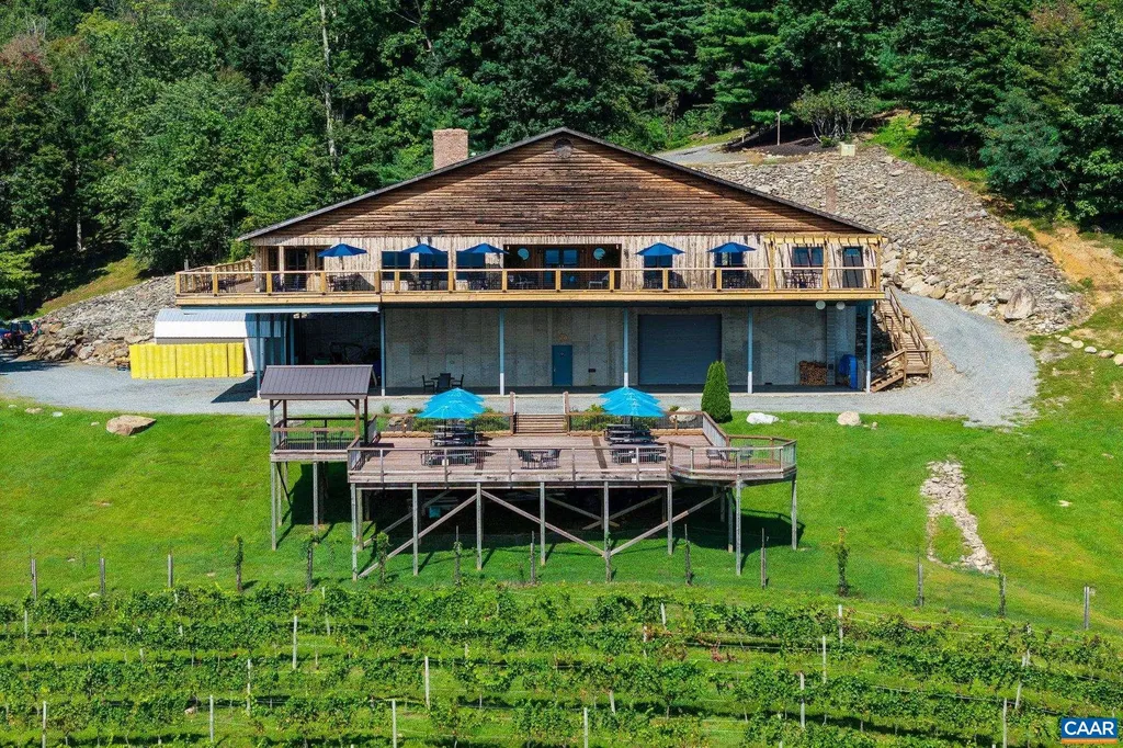 1376A Wyatt Mountain Road Dyke VA 22935