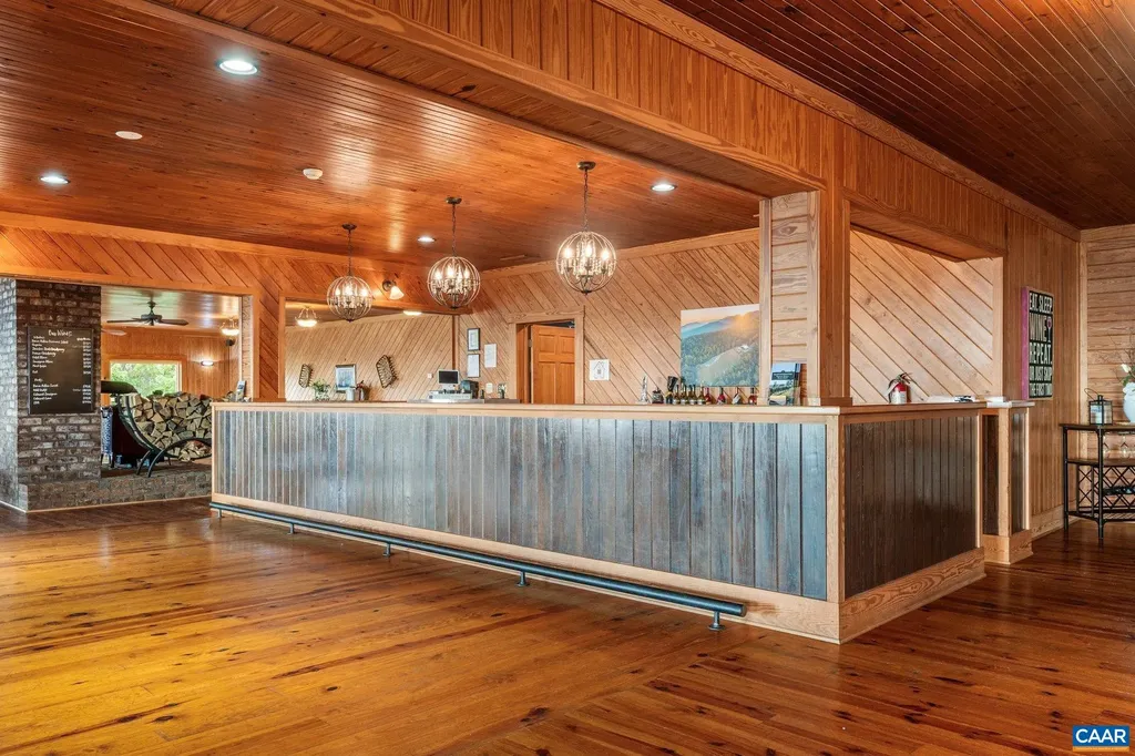 1376A Wyatt Mountain Road Dyke VA 22935