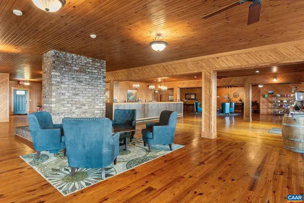 1376A Wyatt Mountain Road Dyke VA 22935