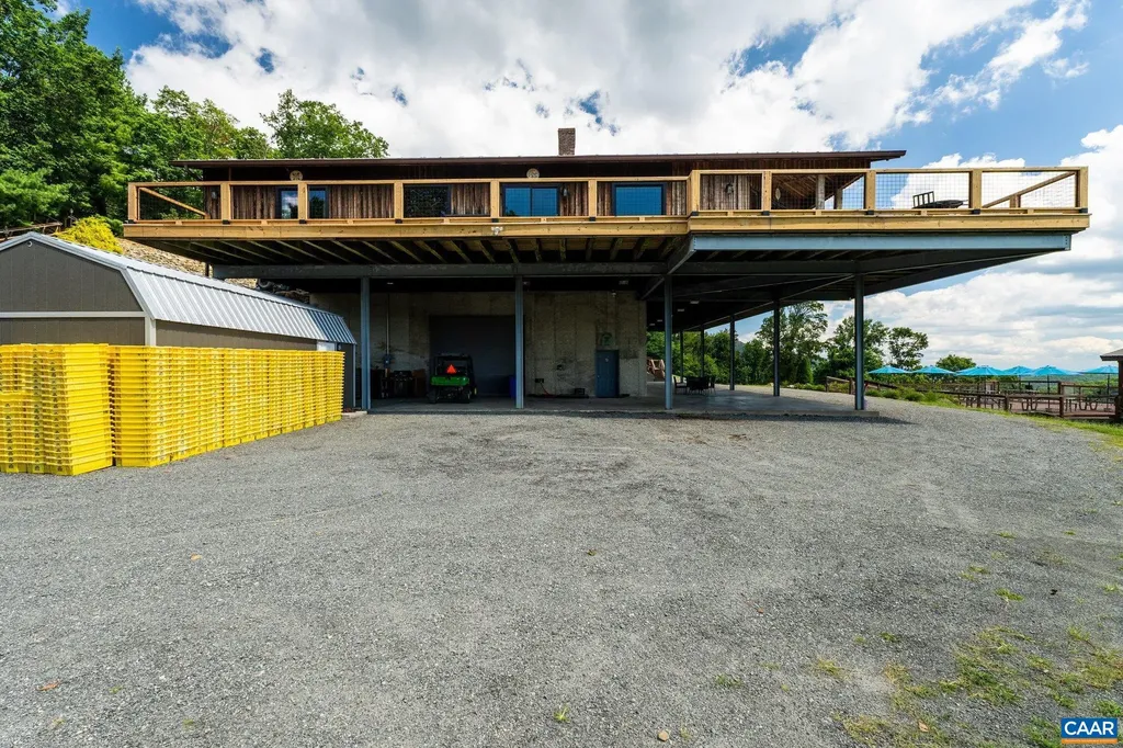 1376A Wyatt Mountain Road Dyke VA 22935