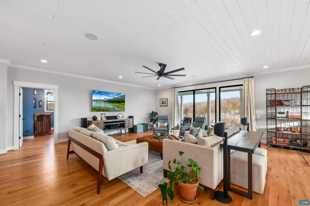 5797 Advance Mills Road Advance Mills VA 22968