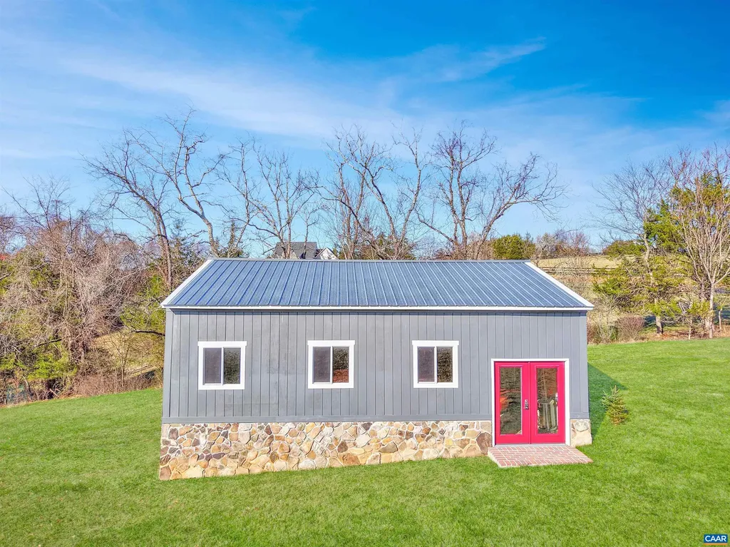 5797 Advance Mills Road Advance Mills VA 22968