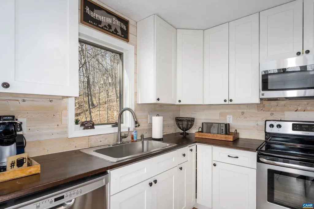 138 Oak Lane Wintergreen Resort VA 22967