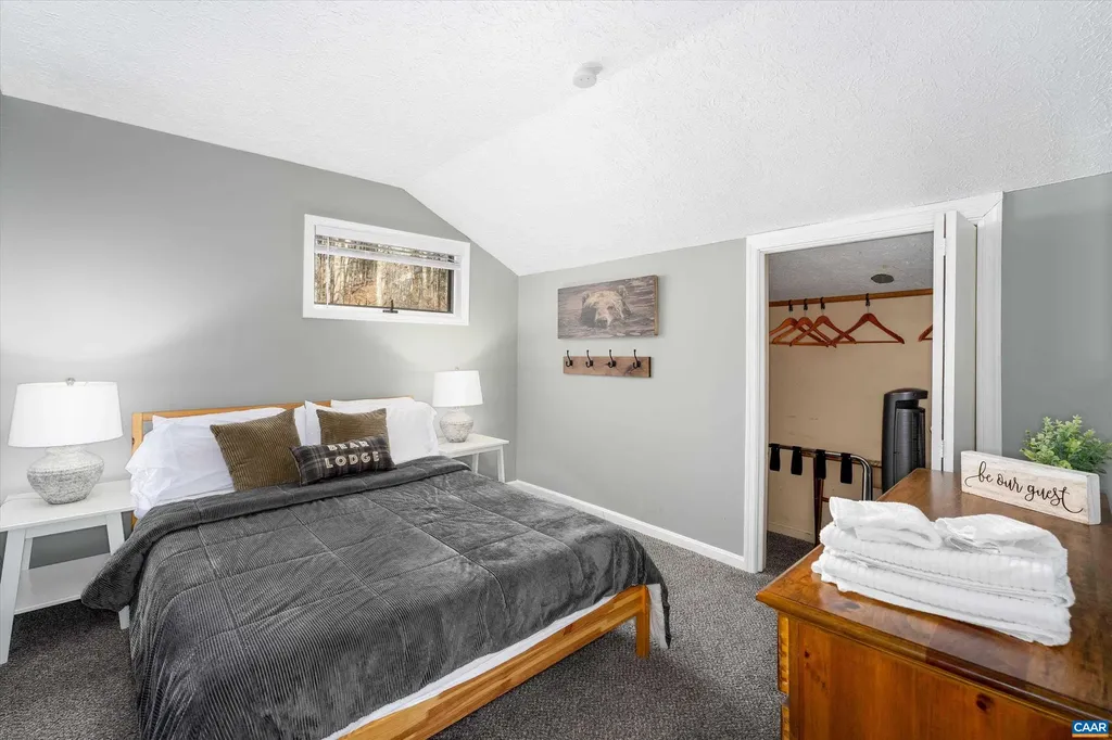 138 Oak Lane Wintergreen Resort VA 22967