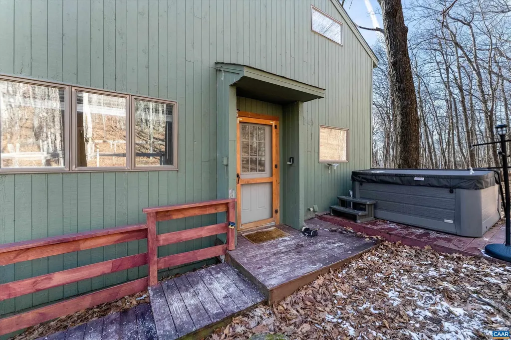 138 Oak Lane Wintergreen Resort VA 22967