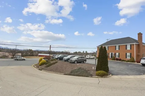 20 Stoneridge Drive Waynesboro VA 22980