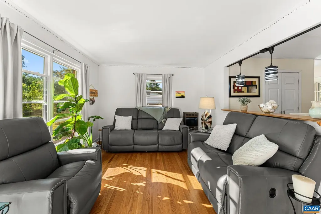 2225 Williamsburg Road Charlottesville VA 22901