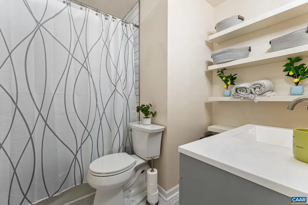 2225 Williamsburg Road Charlottesville VA 22901