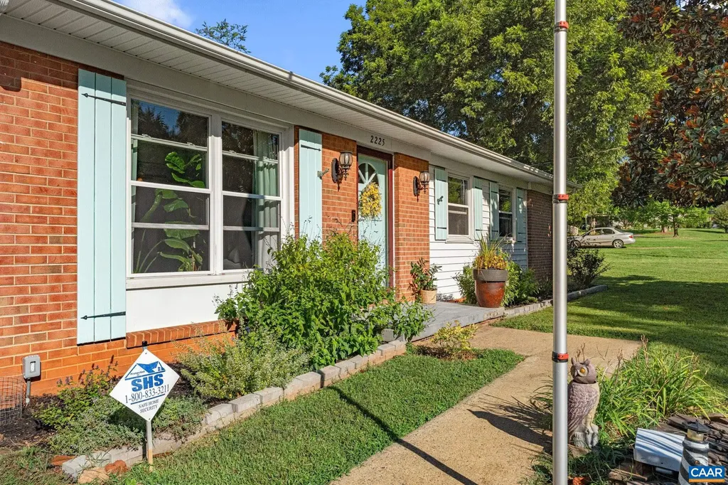 2225 Williamsburg Road Charlottesville VA 22901