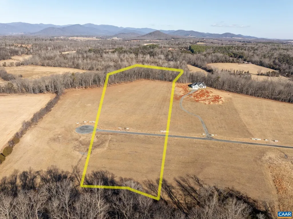 18 Grange Commons Ridge Ruckersville VA 22968