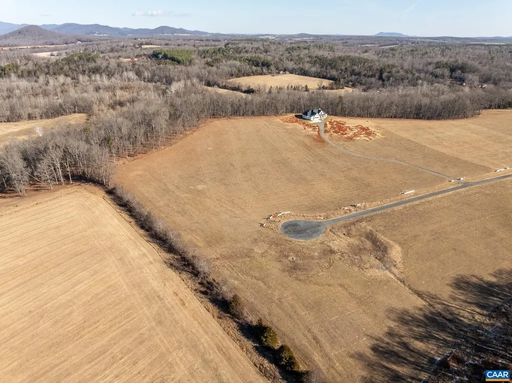 17 Grange Commons Ridge Ruckersville VA 22968