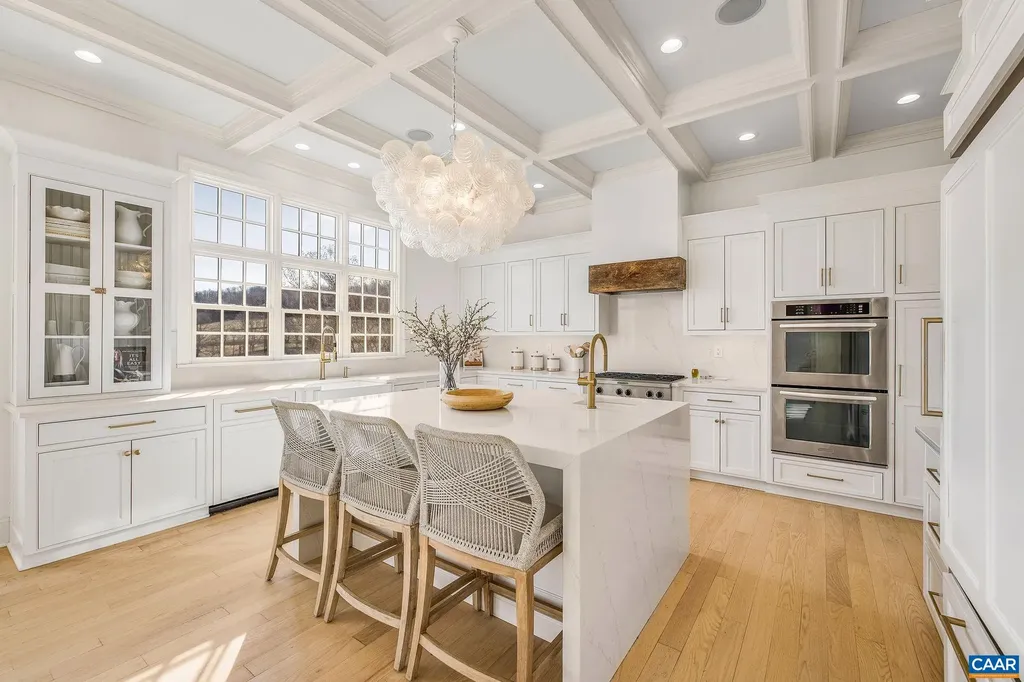 585 Ragged Mountain Drive Charlottesville VA 22903