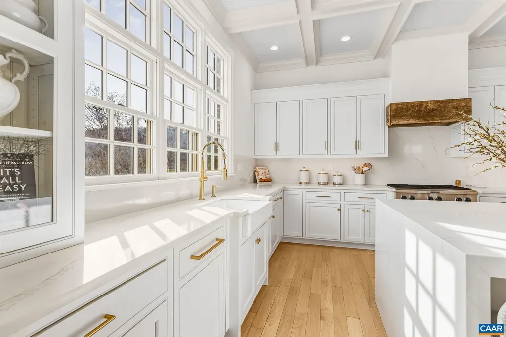 585 Ragged Mountain Drive Charlottesville VA 22903