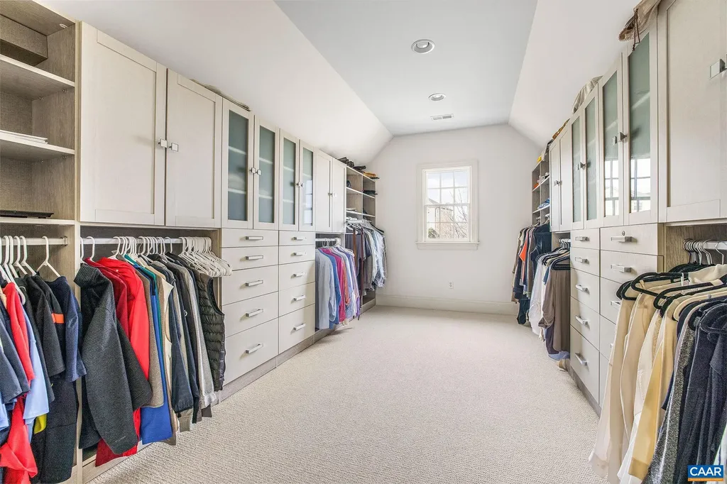 585 Ragged Mountain Drive Charlottesville VA 22903