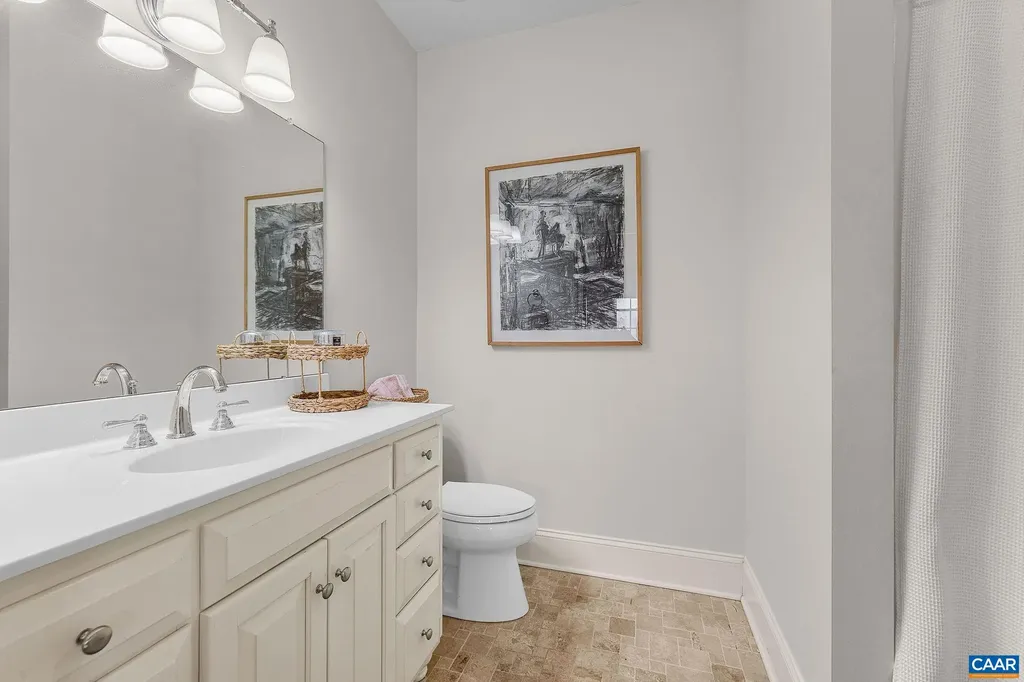 585 Ragged Mountain Drive Charlottesville VA 22903