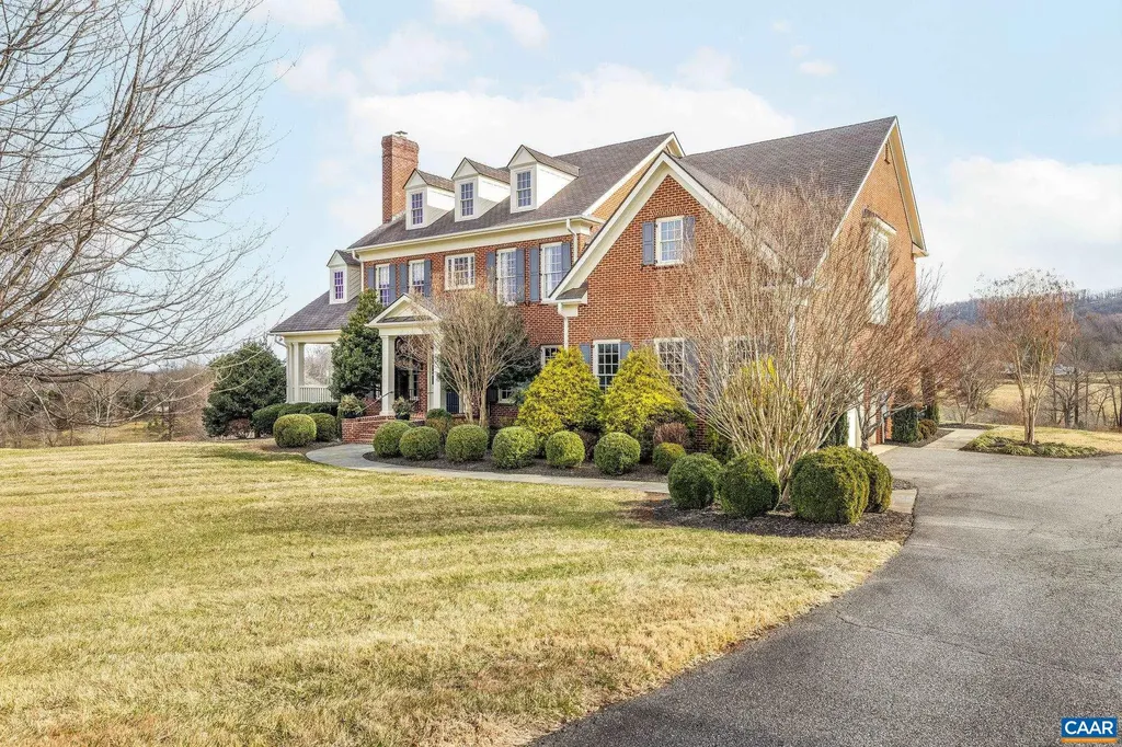 585 Ragged Mountain Drive Charlottesville VA 22903
