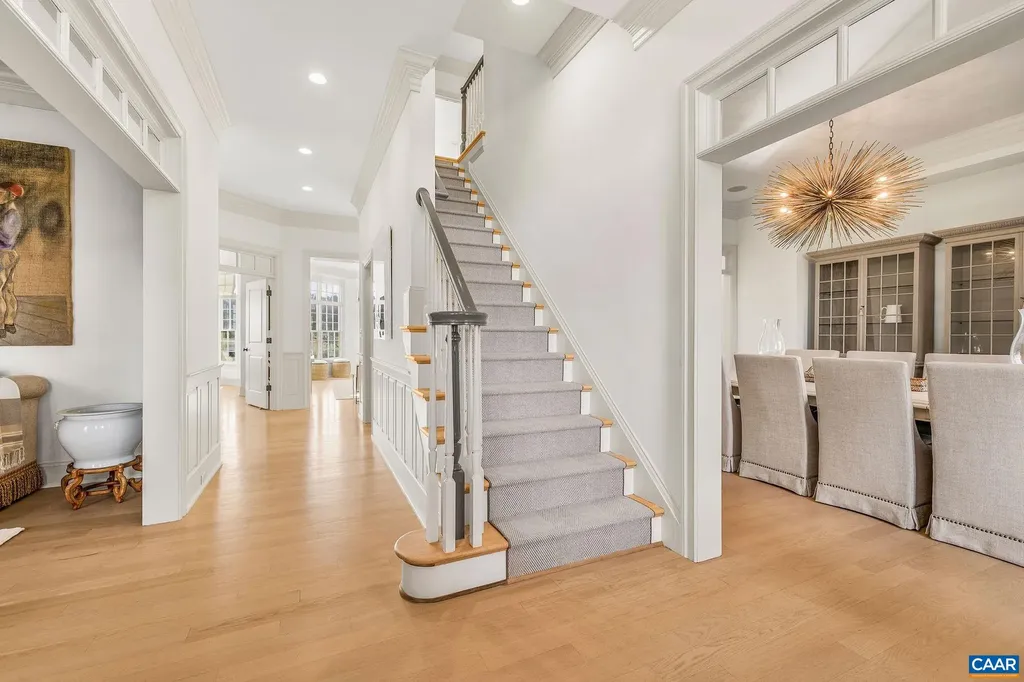 585 Ragged Mountain Drive Charlottesville VA 22903