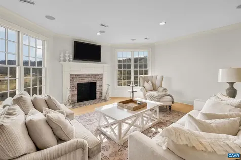 585 Ragged Mountain Drive Charlottesville VA 22903