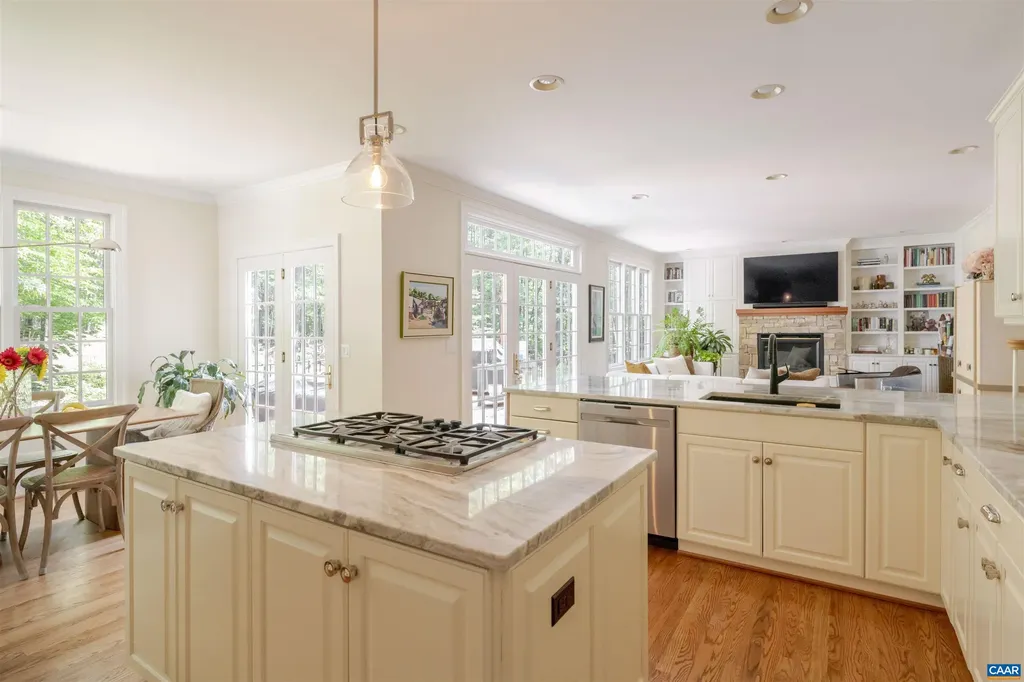 4275 Redwood Lane Earlysville VA 22936