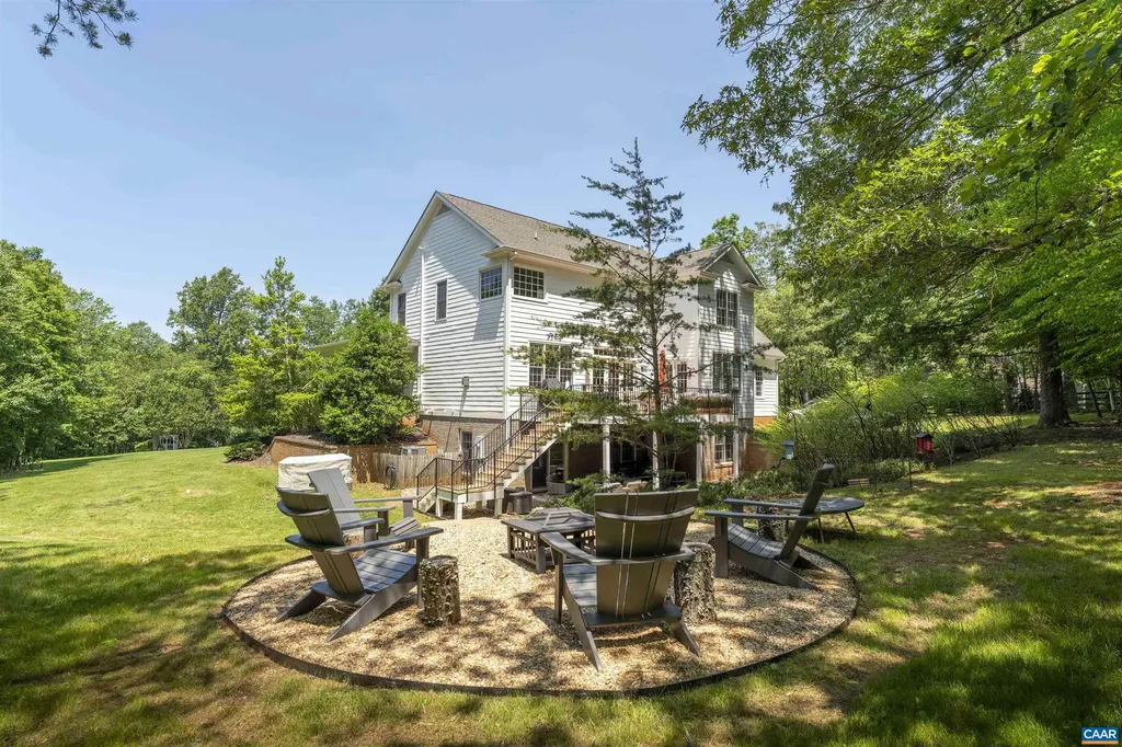 4275 Redwood Lane Earlysville VA 22936