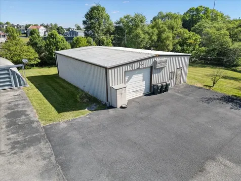 35 Tinkling Spring Road Fishersville VA 22939