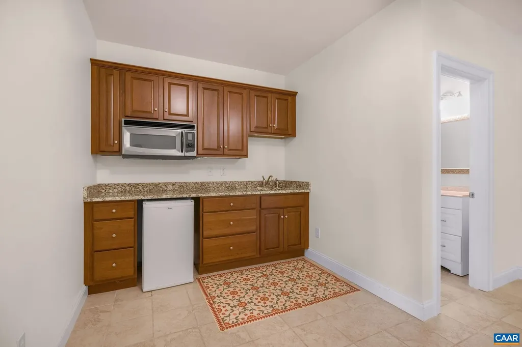 2420 Pendower Lane Keswick VA 22947