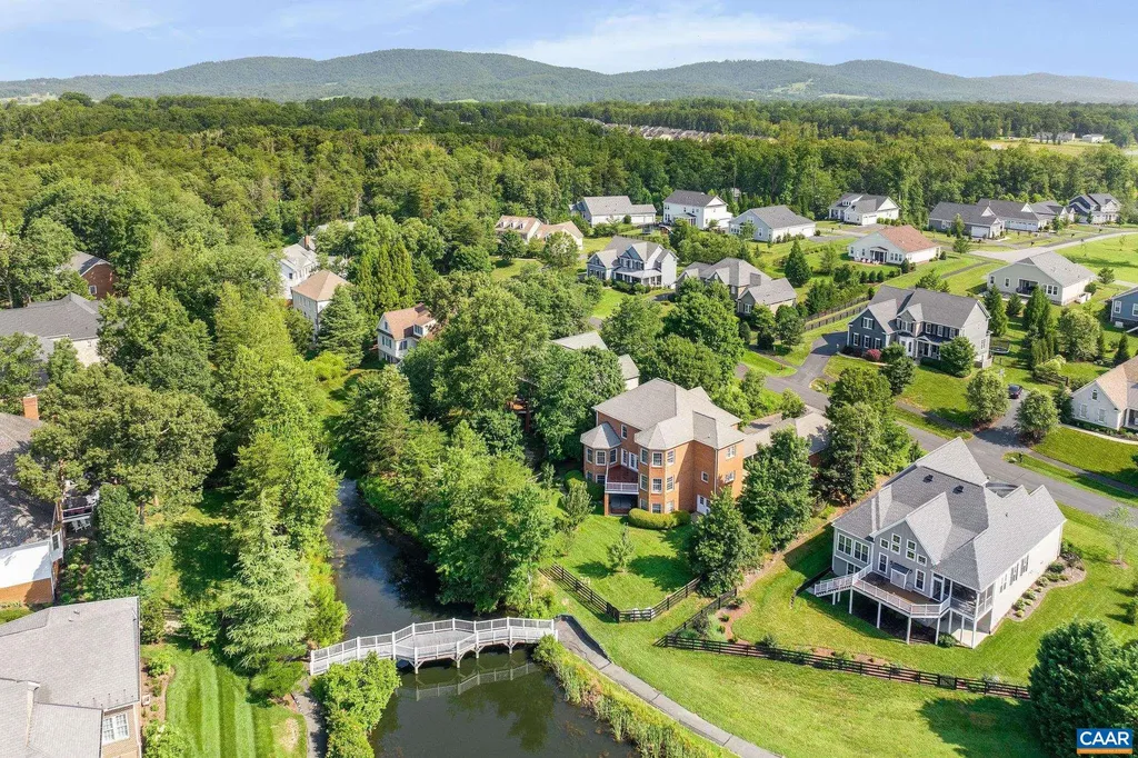 2420 Pendower Lane Keswick VA 22947