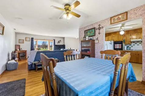 808 11th Street Grottoes VA 24441