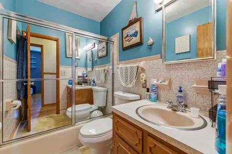 808 11th Street Grottoes VA 24441