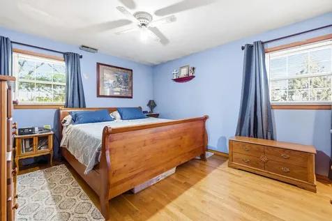 808 11th Street Grottoes VA 24441