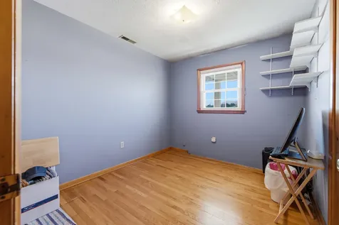 808 11th Street Grottoes VA 24441