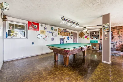 808 11th Street Grottoes VA 24441