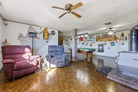 808 11th Street Grottoes VA 24441