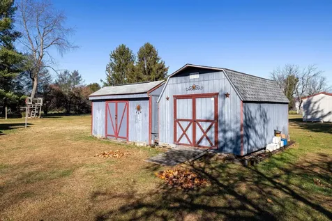 808 11th Street Grottoes VA 24441