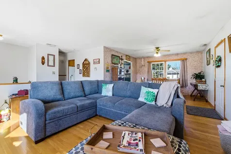 808 11th Street Grottoes VA 24441